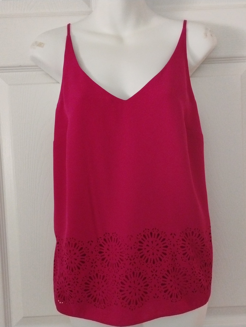 Banana Republic Fuchsia V‑Neck Camisole with Laser‑Cut Hem